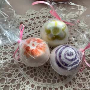Kids Bath Bombs and Fizzies